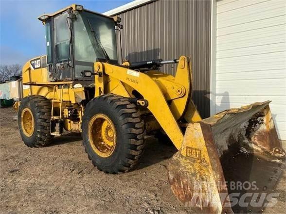 CAT 924GZ Фронтальні навантажувачі
