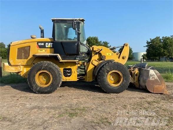 CAT 924K Фронтальні навантажувачі