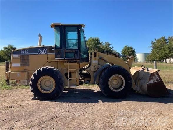 CAT 928G Фронтальні навантажувачі