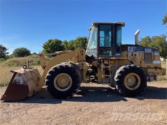 CAT 928G Фронтальні навантажувачі