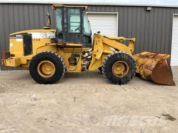 CAT 938G Фронтальні навантажувачі