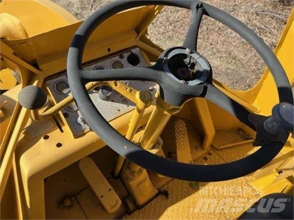 CAT 950 Фронтальні навантажувачі