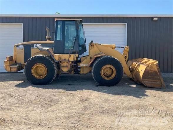 CAT 962G Фронтальні навантажувачі