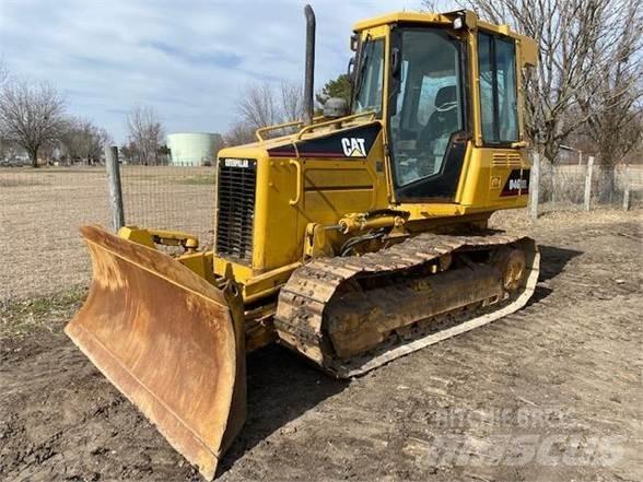 CAT D4G XL Гусеничні бульдозери