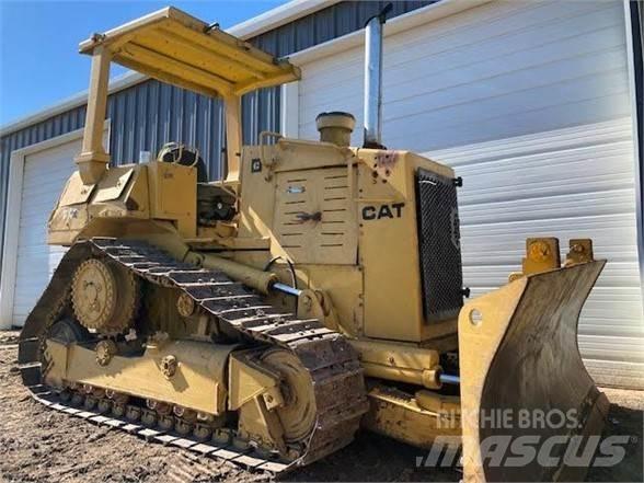 CAT D4H Гусеничні бульдозери