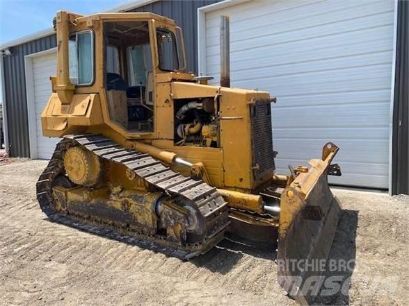 CAT D4H Гусеничні бульдозери