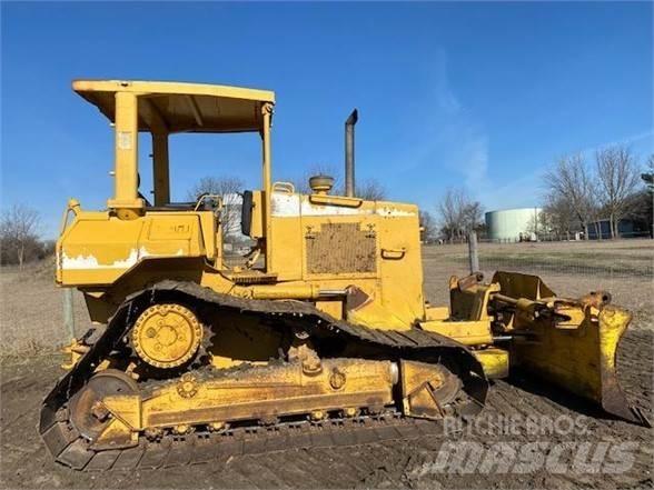 CAT D5M LGP Гусеничні бульдозери