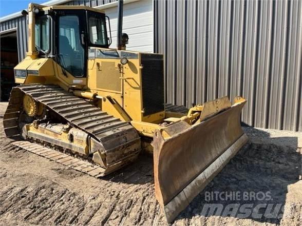 CAT D5M LGP Гусеничні бульдозери