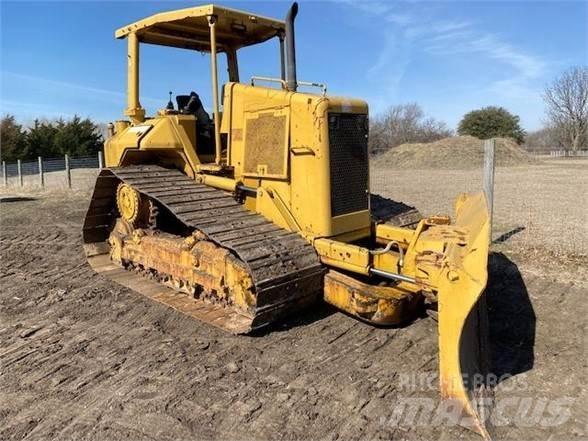 CAT D5N Гусеничні бульдозери