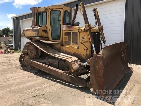 CAT D6H XL Гусеничні бульдозери