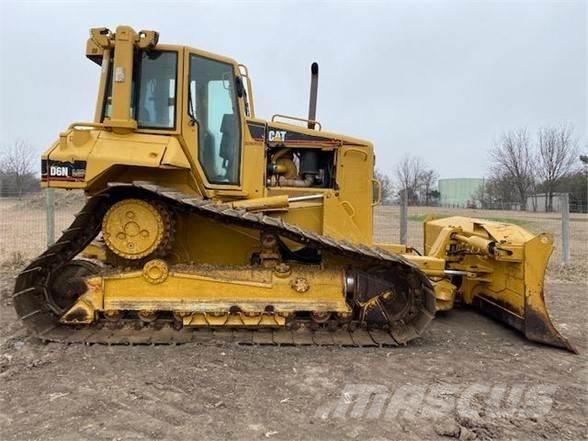 CAT D6N LGP Гусеничні бульдозери