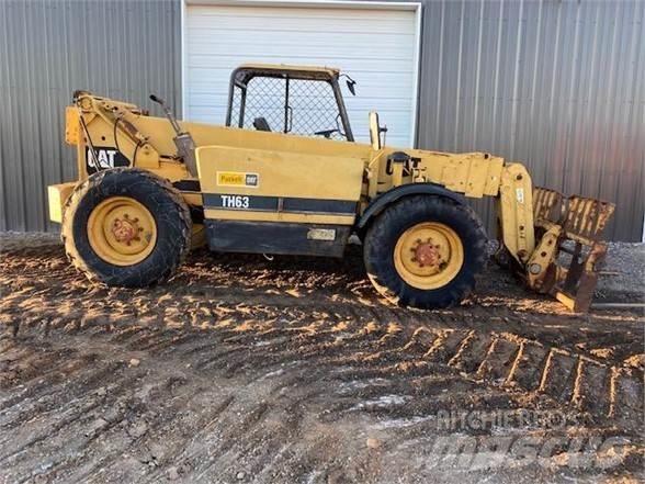 CAT TH63 Телескопічні навантажувачі