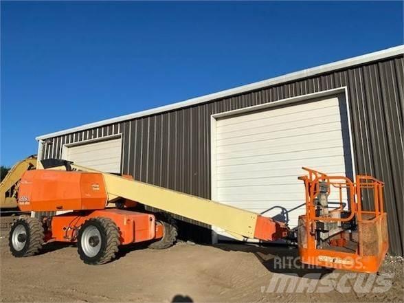 JLG 600S Телескопічні підйомники