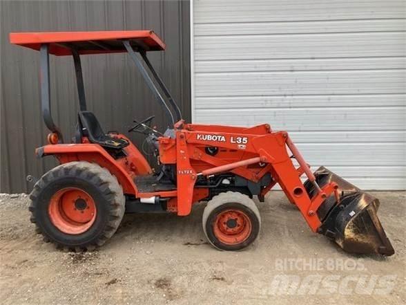 Kubota L35 Фронтальні навантажувачі