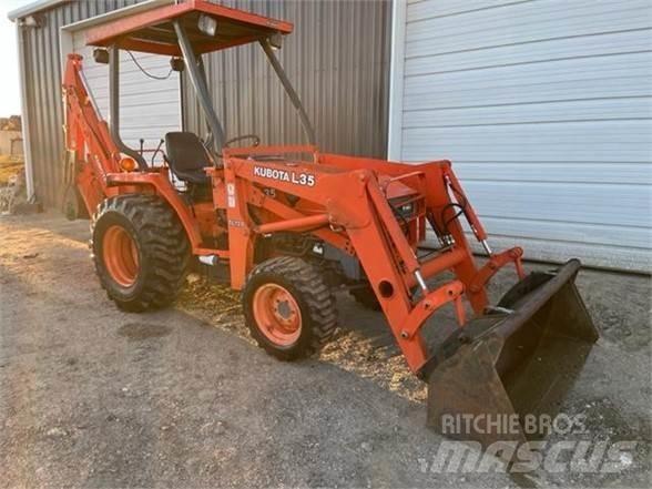 Kubota L35 Екскаватори-навантажувачі