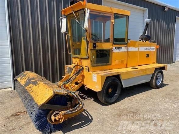 Rosco 4820 Підмітальні машини