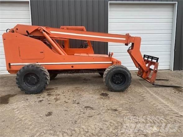 SkyTrak 5028 Телескопічні навантажувачі
