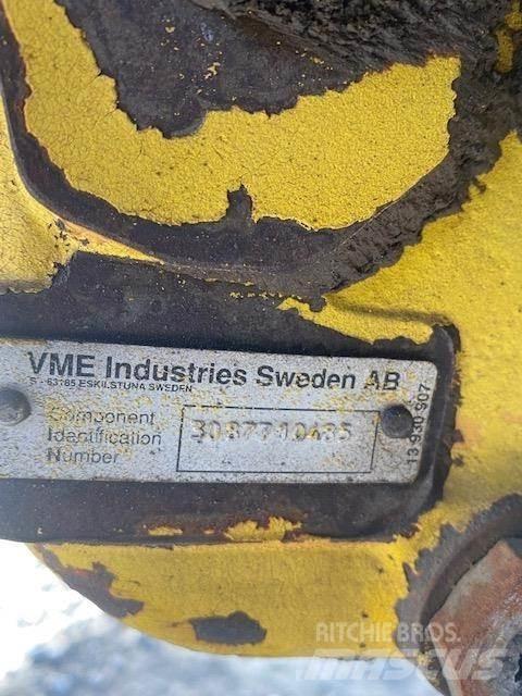 Volvo A25C Зчленовані самоскиди