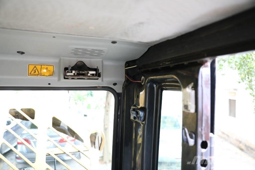 CAT 307 D Гусеничні екскаватори