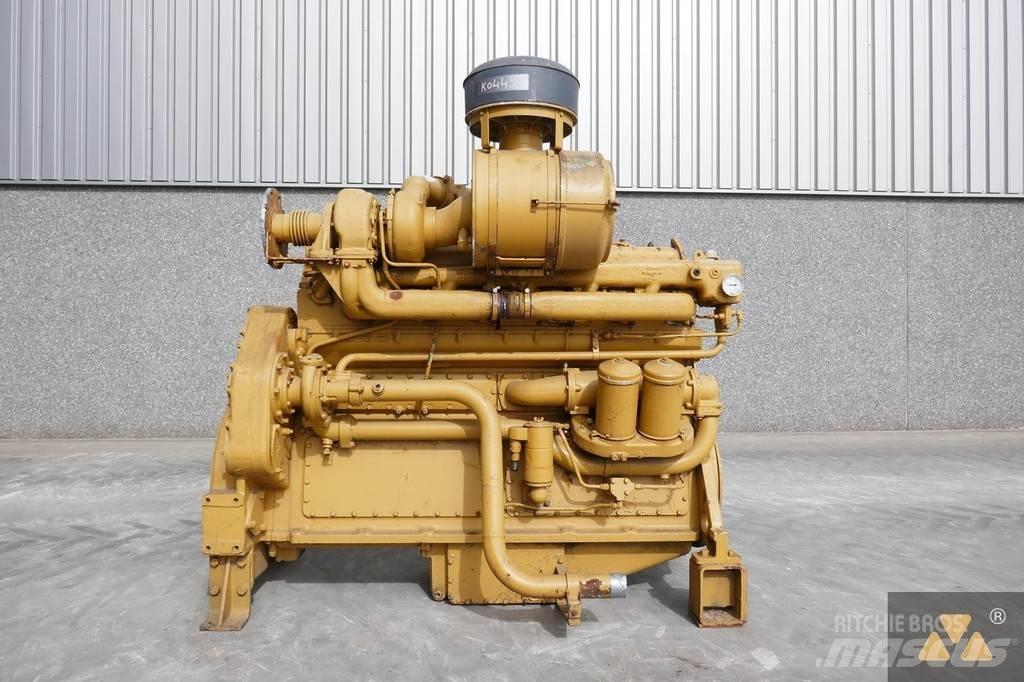 CAT D353E Двигуни