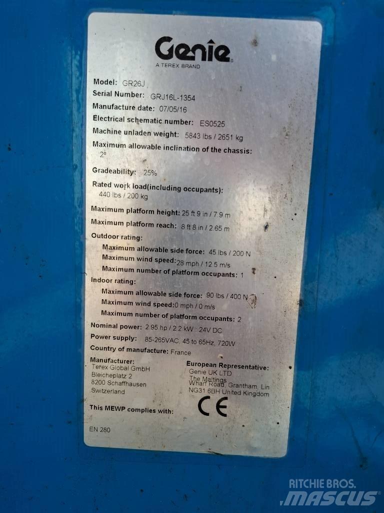 Genie GR 26 J Вертикальні щоглові підйомники