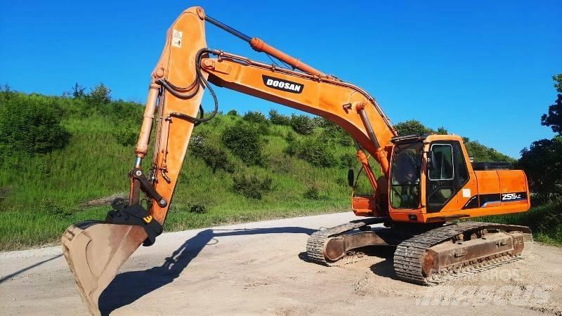 Daewoo S255 LC Гусеничні екскаватори