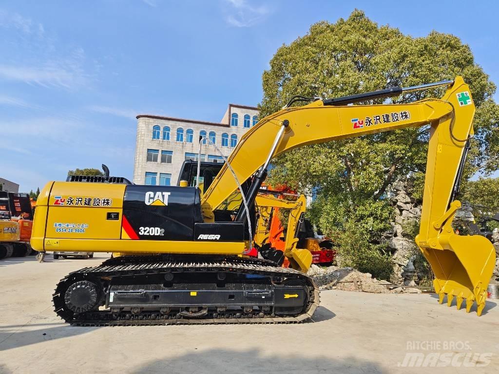 CAT 320 D Гусеничні екскаватори