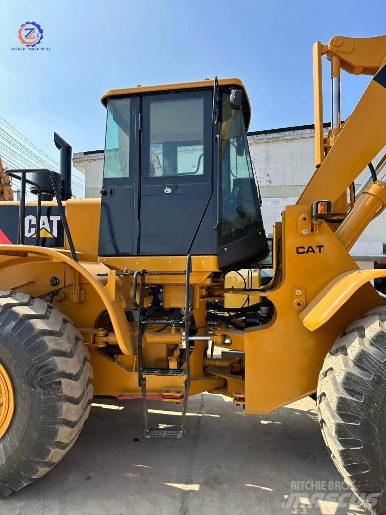 CAT 966 L Фронтальні навантажувачі