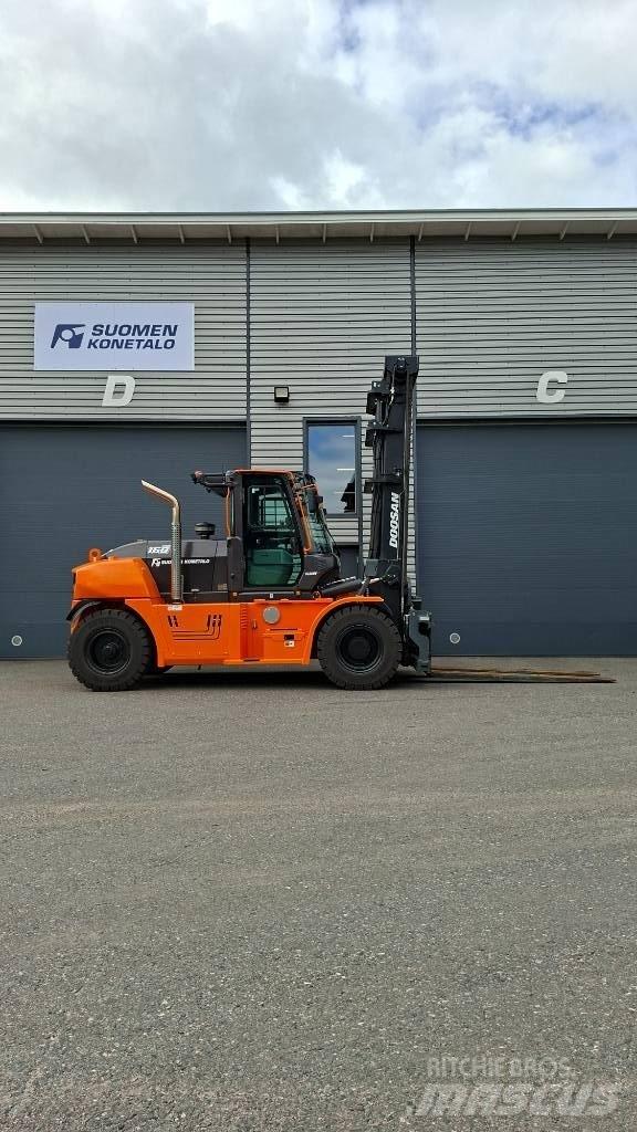 Doosan D160S-9 Дизельні навантажувачі