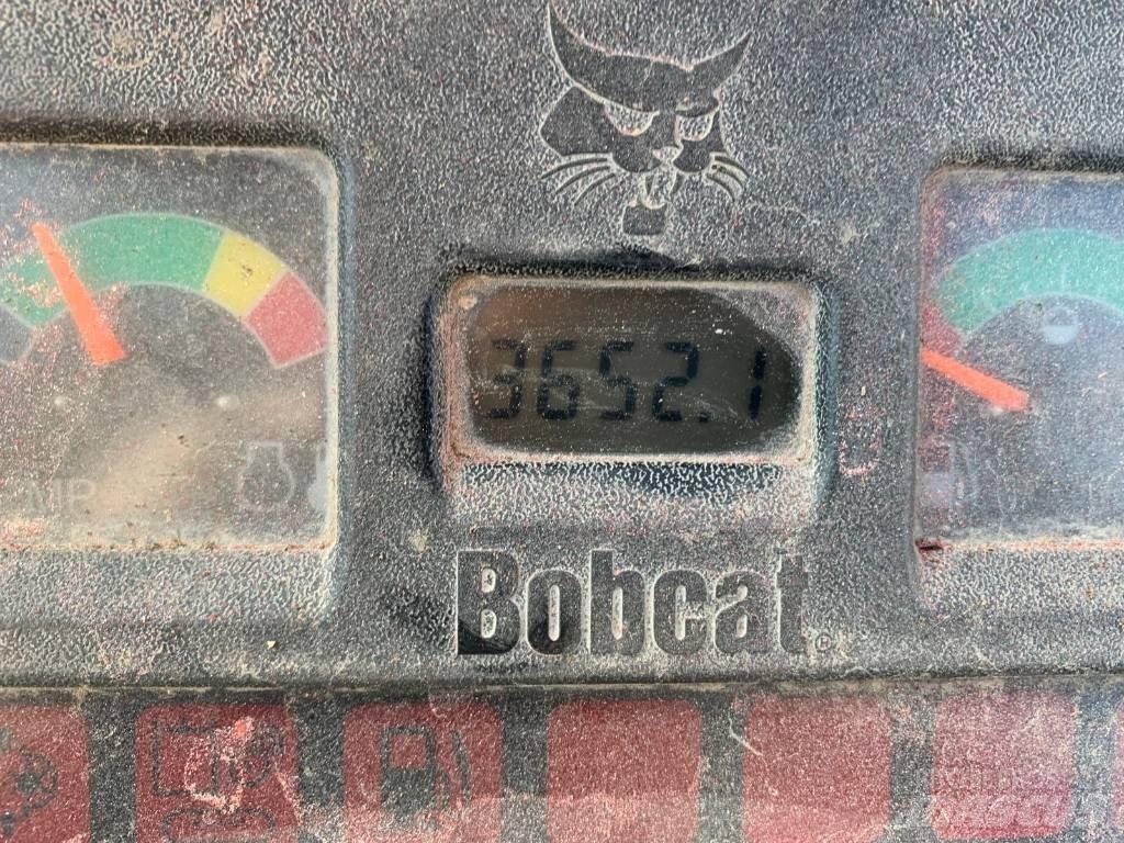 Bobcat 425 Міні-екскаватори < 7т