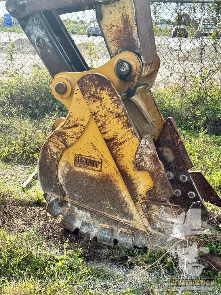 CAT 325 CL Гусеничні екскаватори