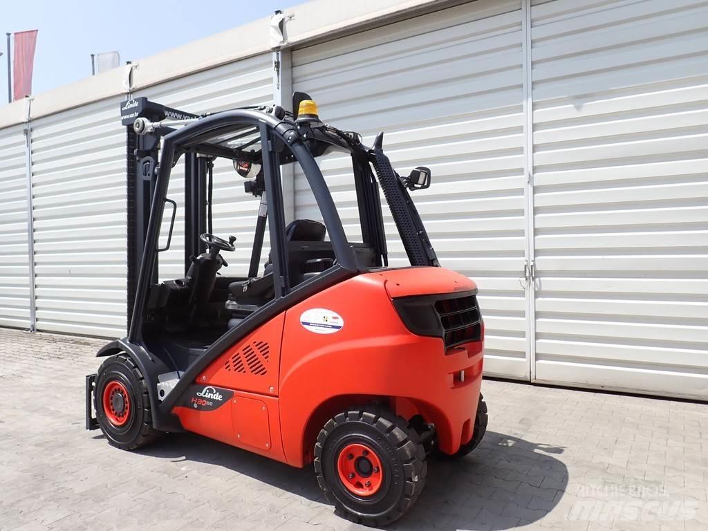 Linde H30D Дизельні навантажувачі
