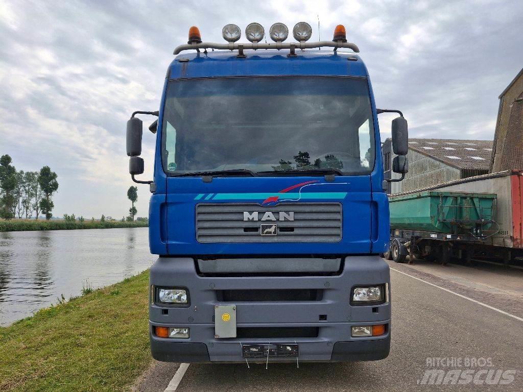 MAN TGA 26.390 6X2 Шасі з кабіною