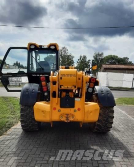 JCB 540-140 Телескопічні навантажувачі