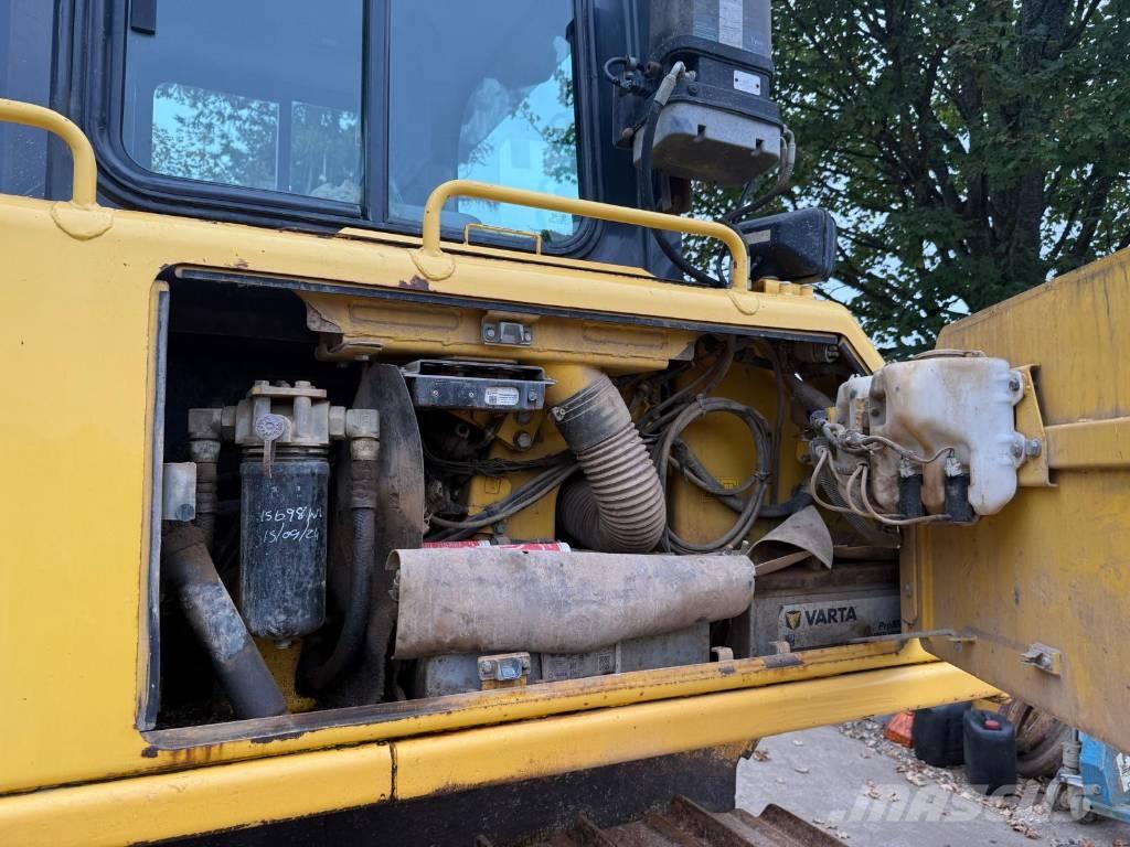 Komatsu D 65 PX-17 Гусеничні бульдозери