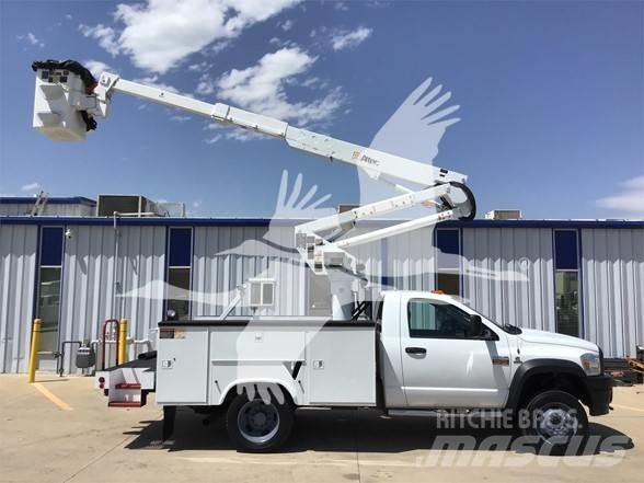 Altec AT37G Автовишки на базі вантажівки