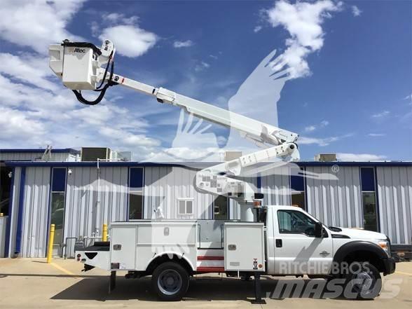 Altec AT40M Автовишки на базі вантажівки