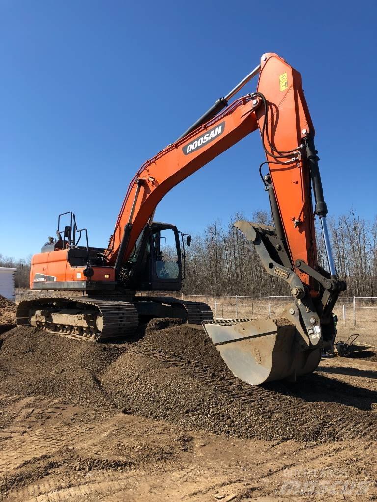 Develon DX225LC-5 Гусеничні екскаватори