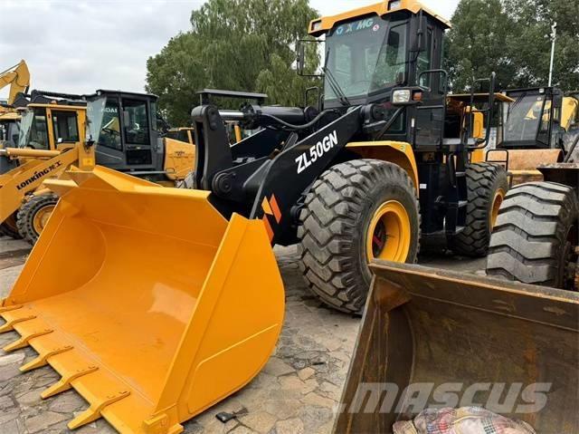XCMG ZL 50 GN Фронтальні навантажувачі