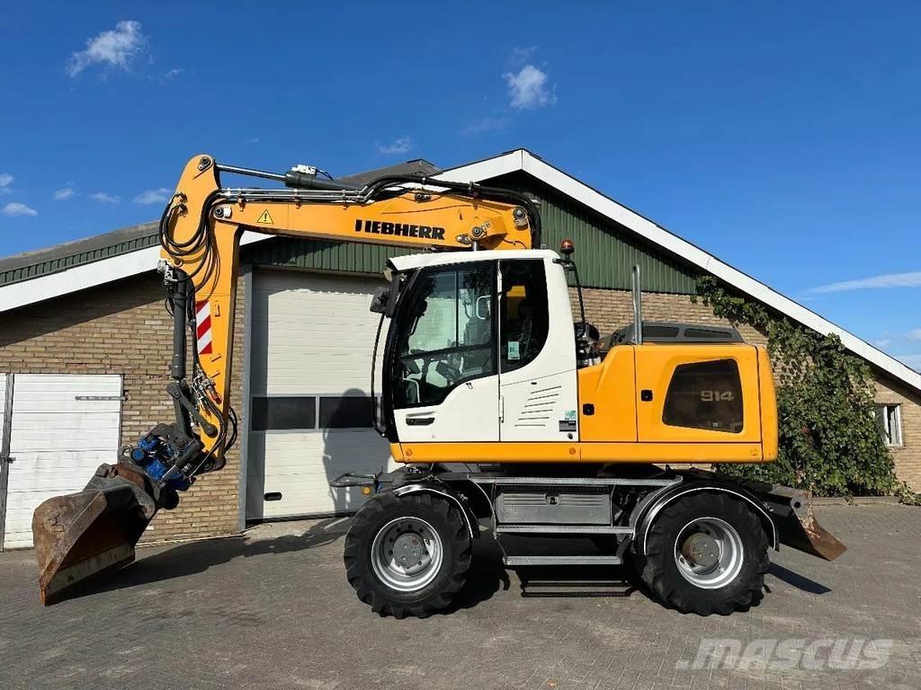 Liebherr A914 Колісні екскаватори