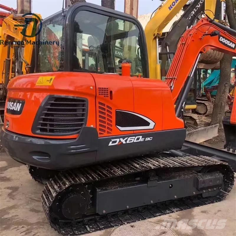 Doosan DX 60-9 C Гусеничні екскаватори