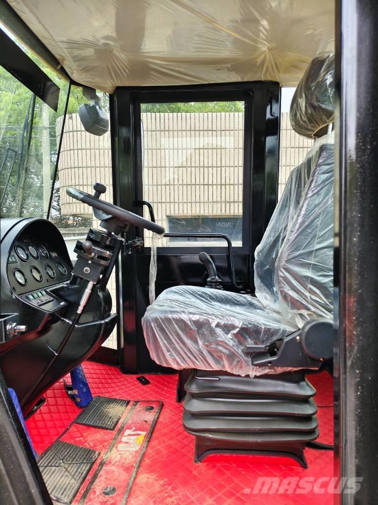 CAT 950 GC Фронтальні навантажувачі