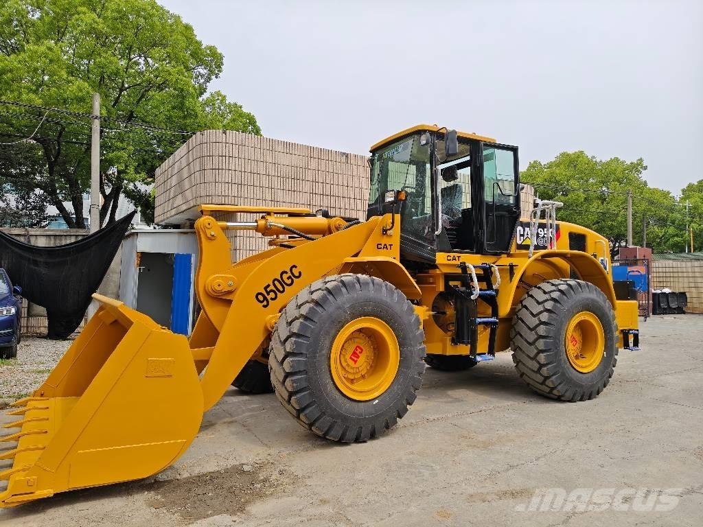 CAT 950 GC Фронтальні навантажувачі