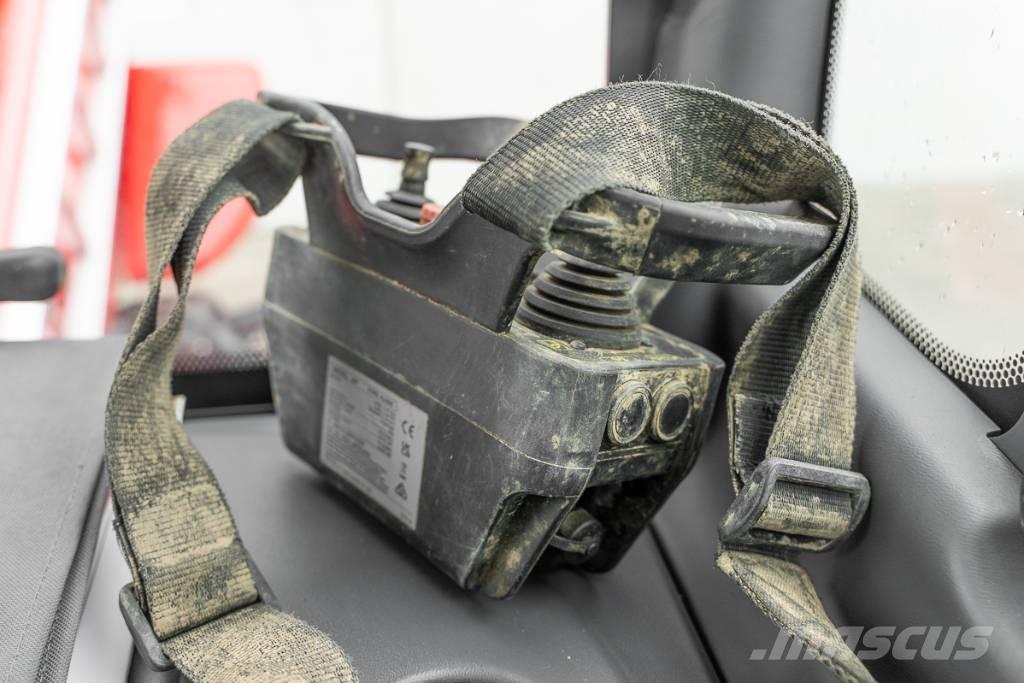 Magni RTH 6.25 Телескопічні навантажувачі