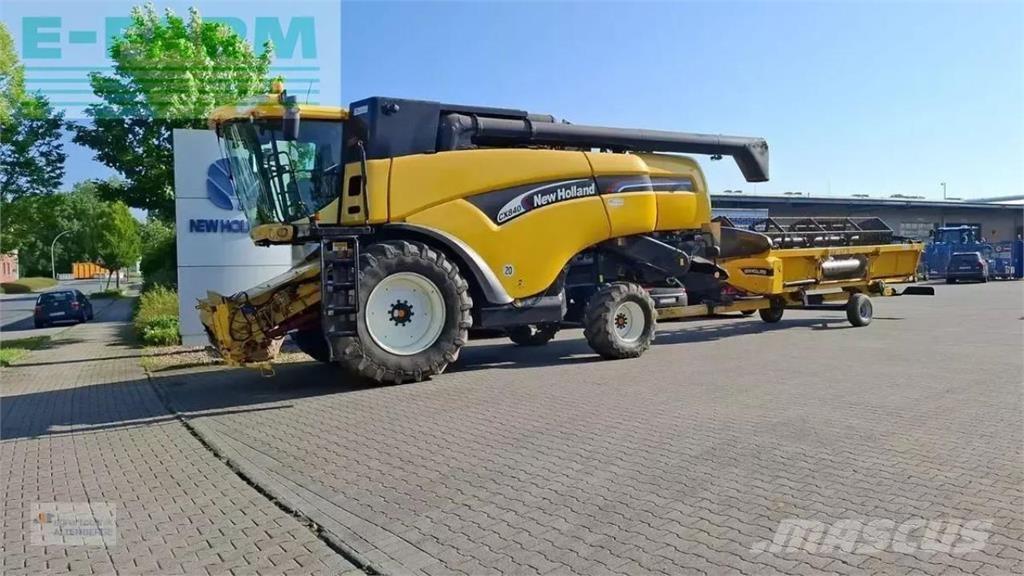 New Holland cx 840 Зернозбиральні комбайни