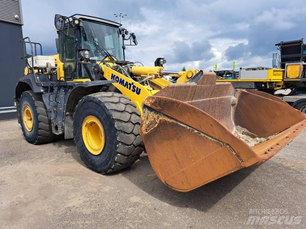 Komatsu WA475-10E0 Фронтальні навантажувачі