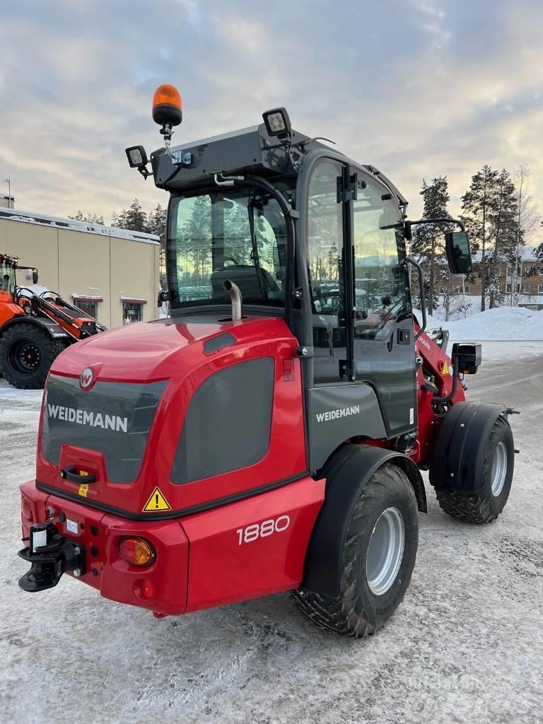 Weidemann 1880 Фронтальні навантажувачі