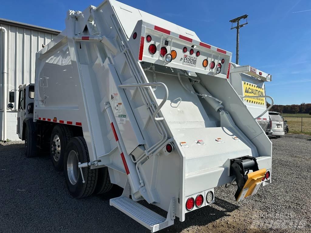  Crane Carrier LET2CC Сміттєвози