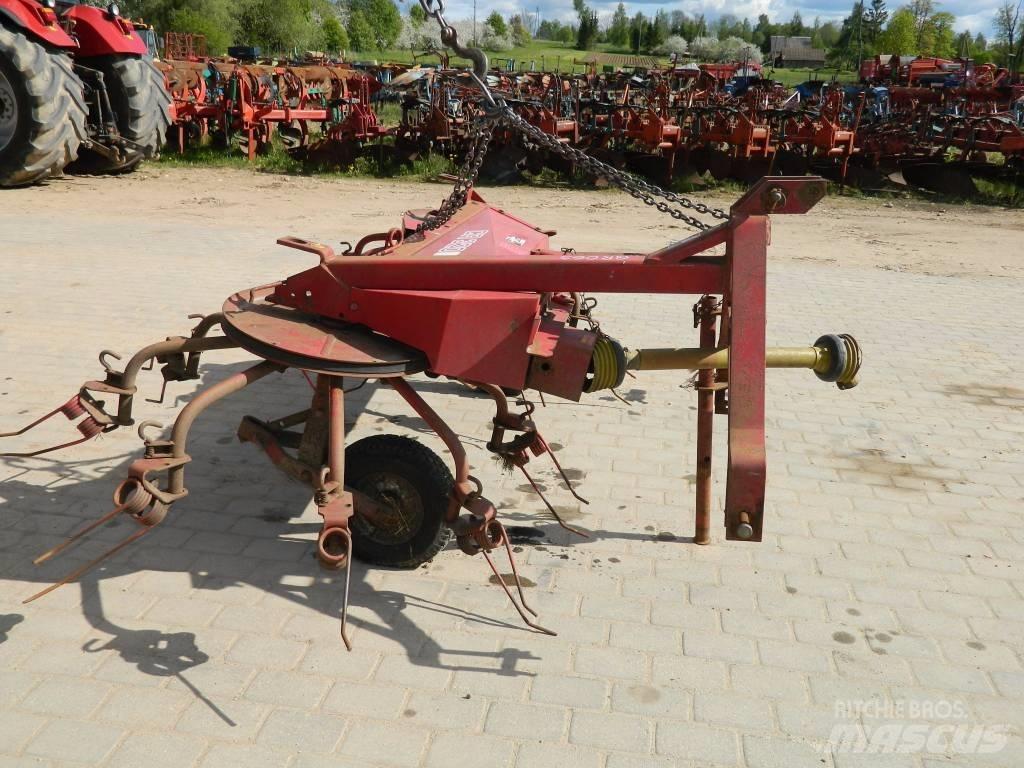 JF CR320 Граблі і сінозворушувачі