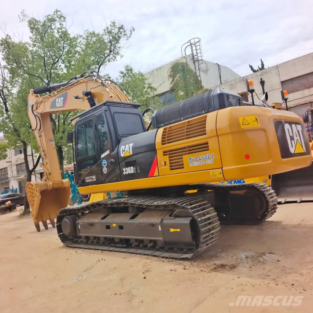 CAT 336D2L Гусеничні екскаватори